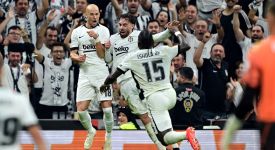 Beşiktaş Kulübü Yönetim Kurulu Üyesi Batallı, Süper Lig'de şampiyonluğa inanıyor
